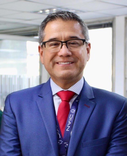 Foto del Vicealmirante Camilo Ernesto Segovia Forero